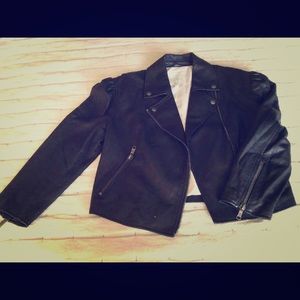 Joi lady’s leather jacket